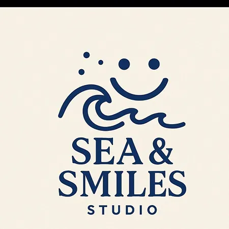 Sea&smiles